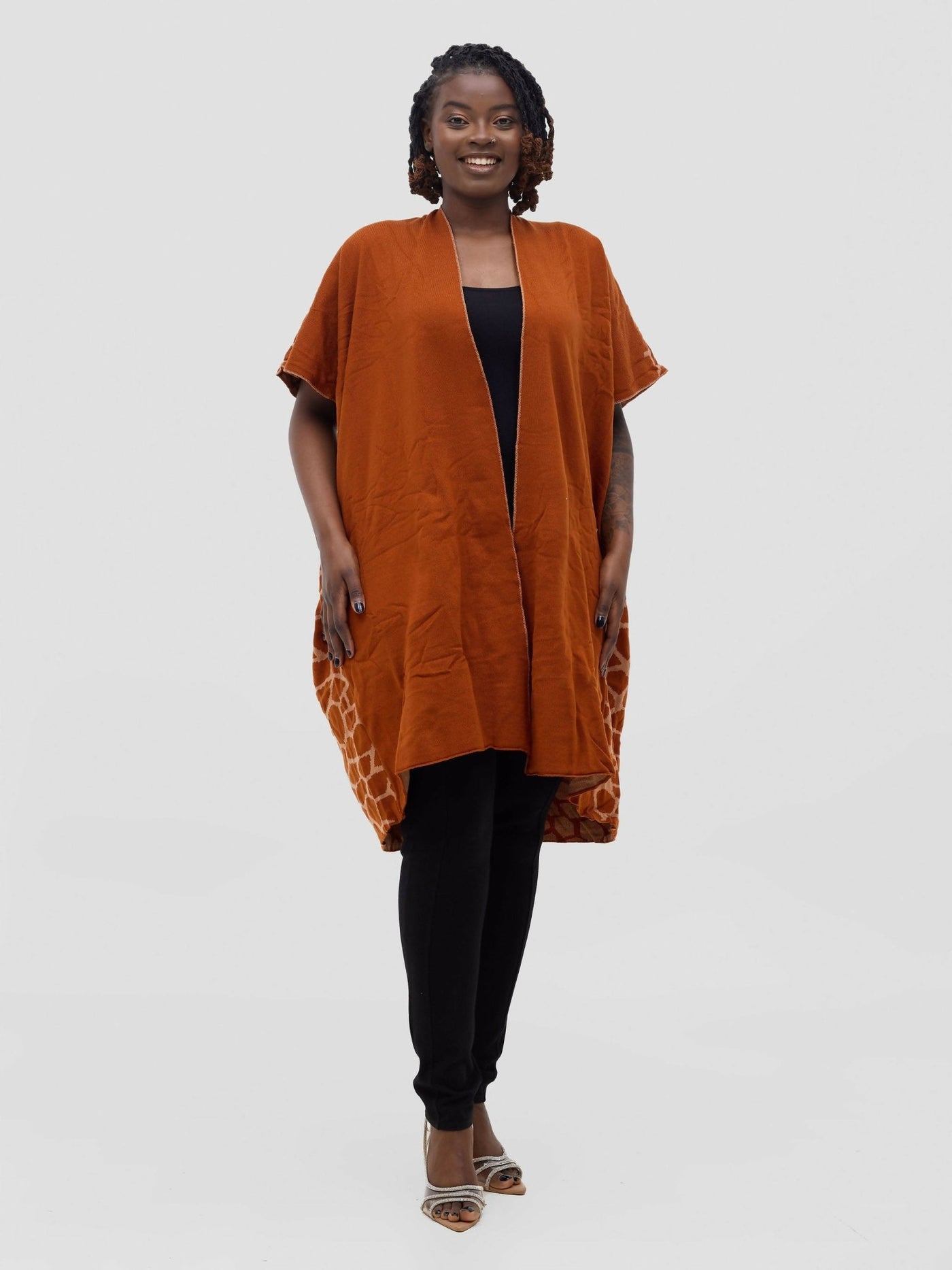 Anel’s Knitwear Sahara Poncho - Rust - Shopzetu