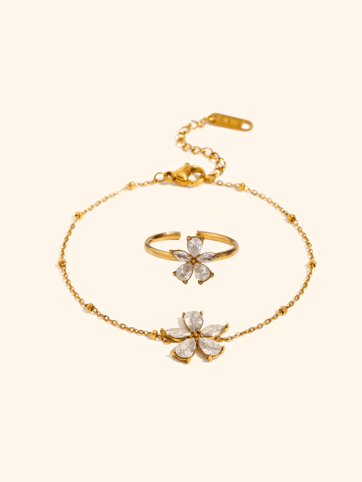 Her Essence Non Tarnish Elanor Set - Gold - Shopzetu