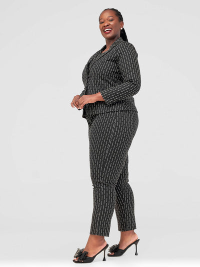Suit - Black / White