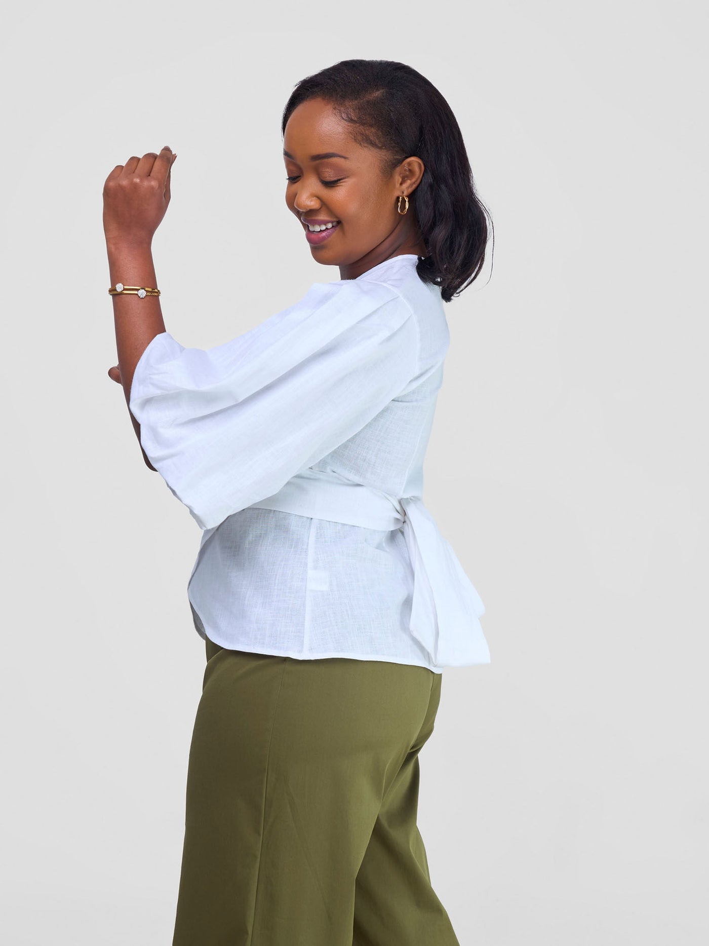 Safari by Vivo Savannah Wrap Top - White