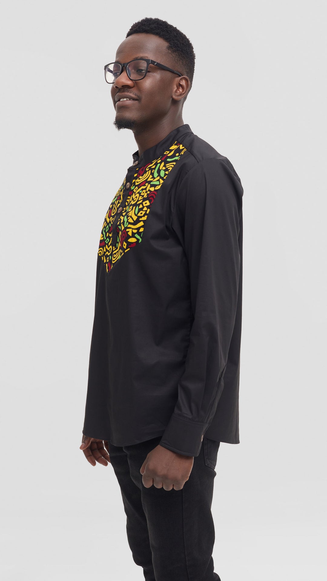 Safari Men's Short Sleeve Shirt - Black / Chari Print
