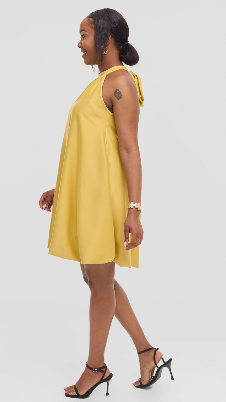 Vivo Iyana Bubble Mini Dress in Satin - Light Yellow