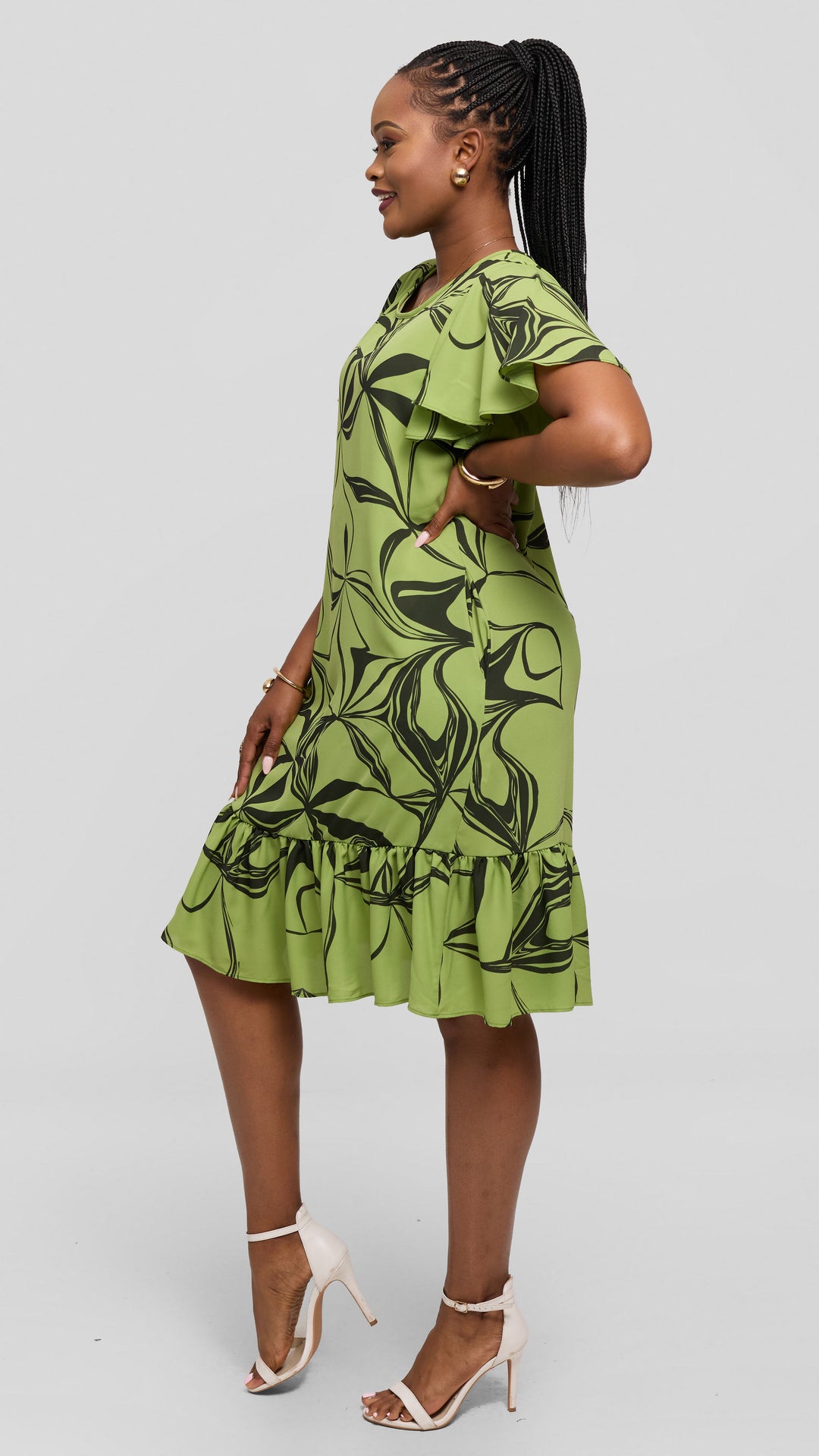 Vivo Dalia Flounce Sleeve Knee Length Dress in Chiffon - Light Green / Hunters Arah Print
