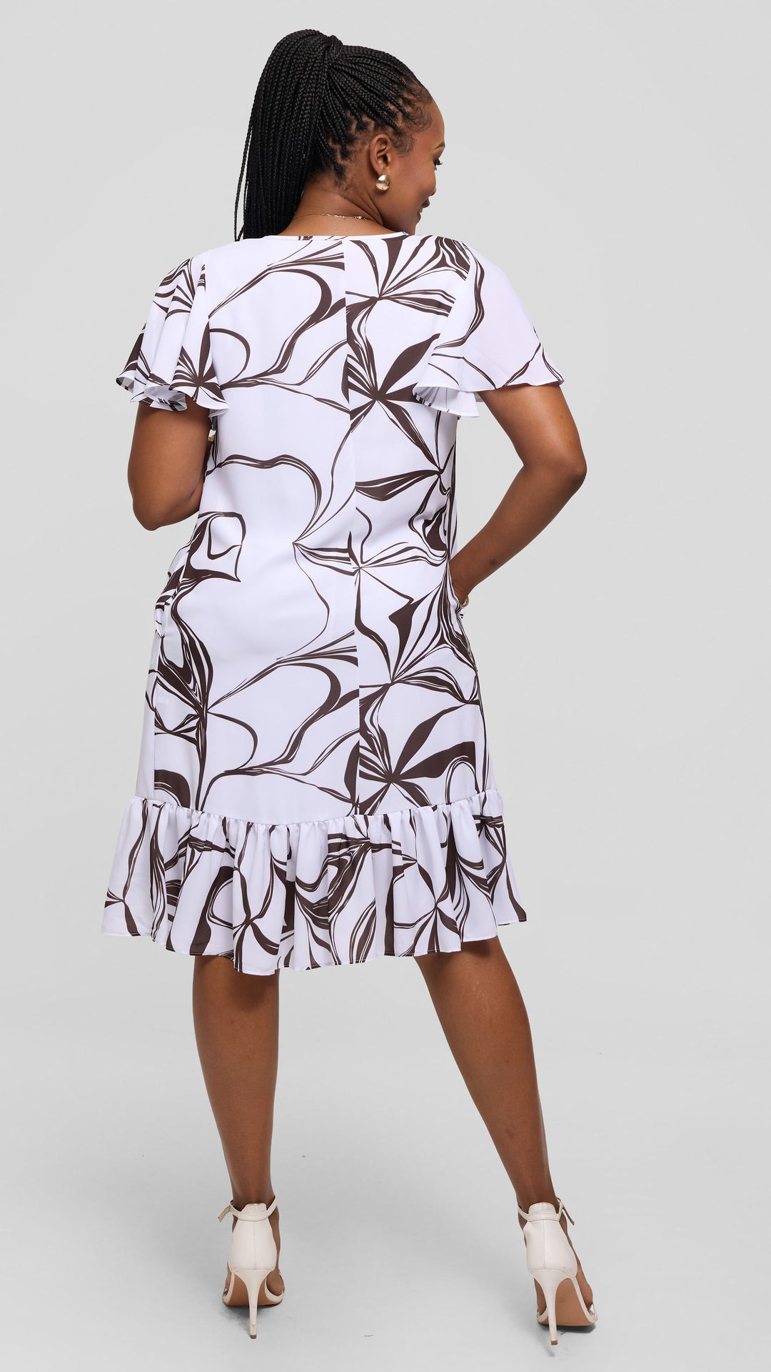 Vivo Dalia Flounce Sleeve Knee Length Dress in Chiffon - White / Chocolate Arah Print