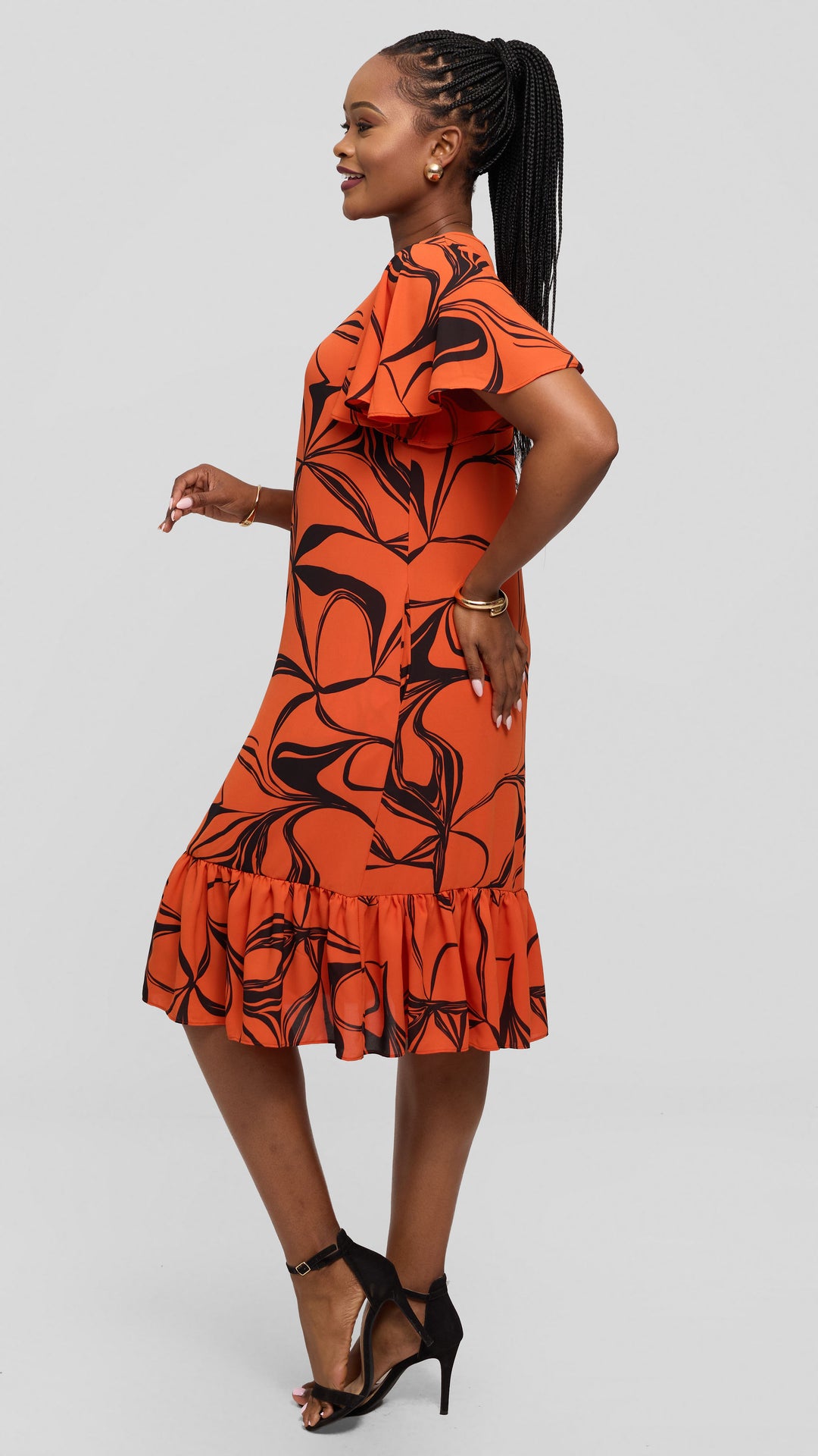 Vivo Dalia Flounce Sleeve Knee Length Dress in Chiffon - Light Orange / Black Arah Print