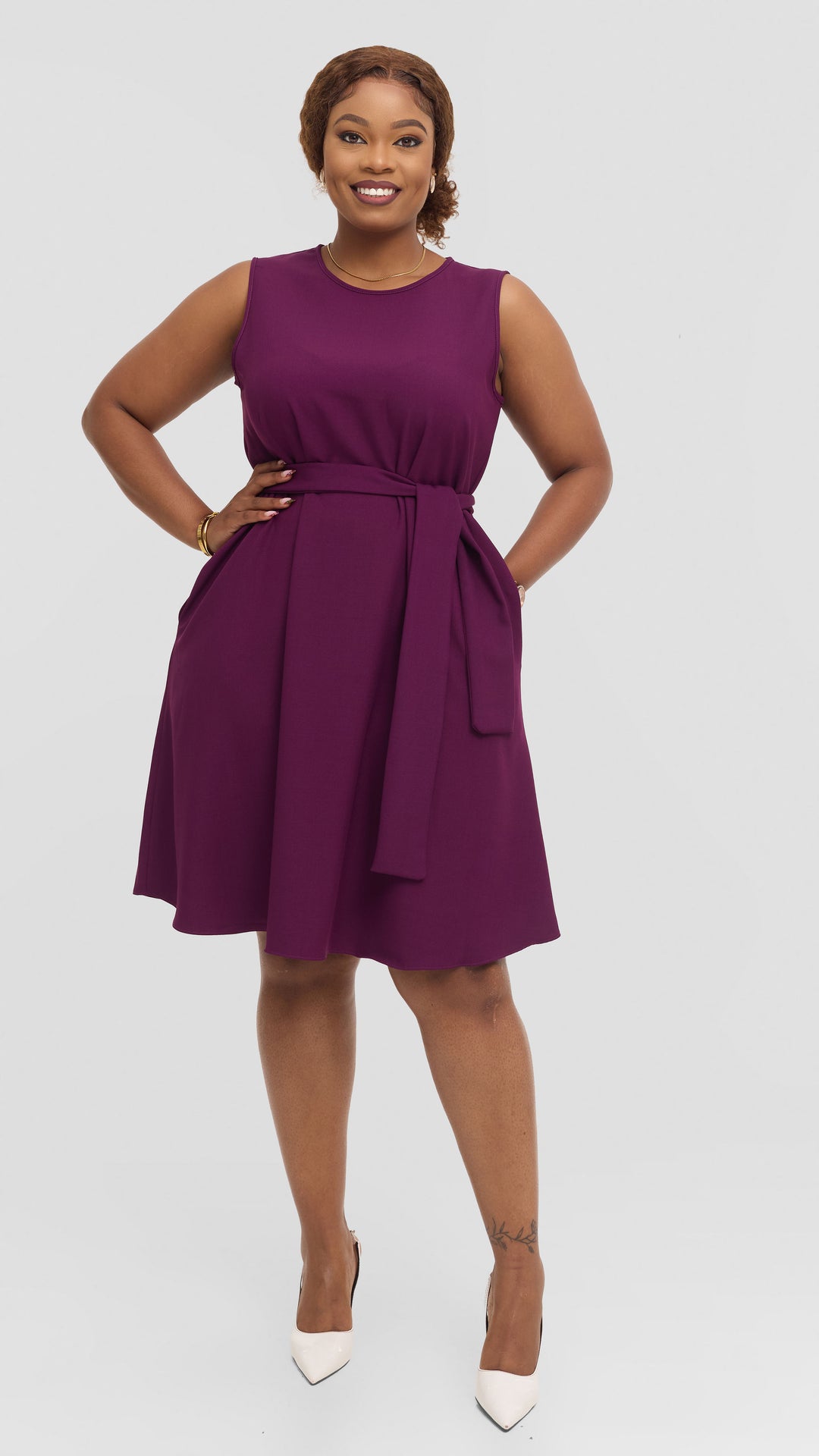 Vivo Niari Sleeveless Tent Dress in Crepe - Dark Purple