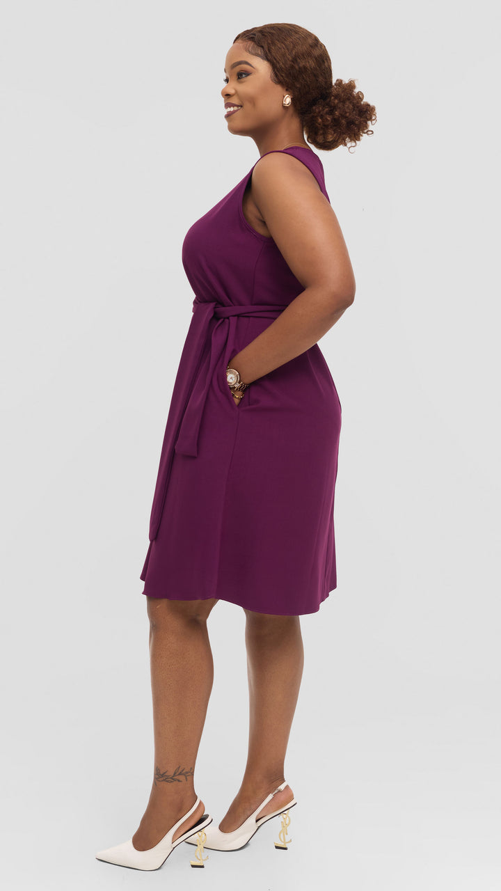 Vivo Niari Sleeveless Tent Dress in Crepe - Dark Purple