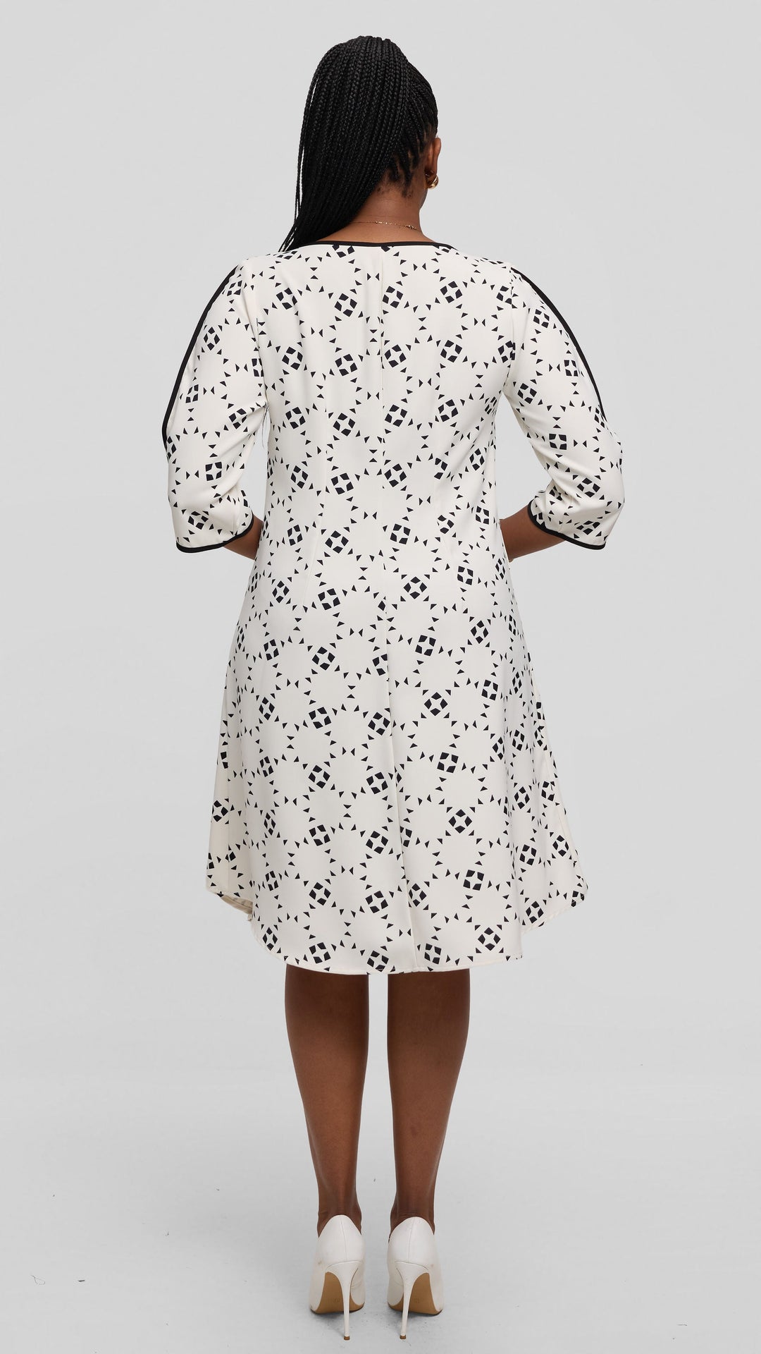 Vivo Pendo 3/4 Sleeve A Line Dress in Twill - Off White / Black Talo Print