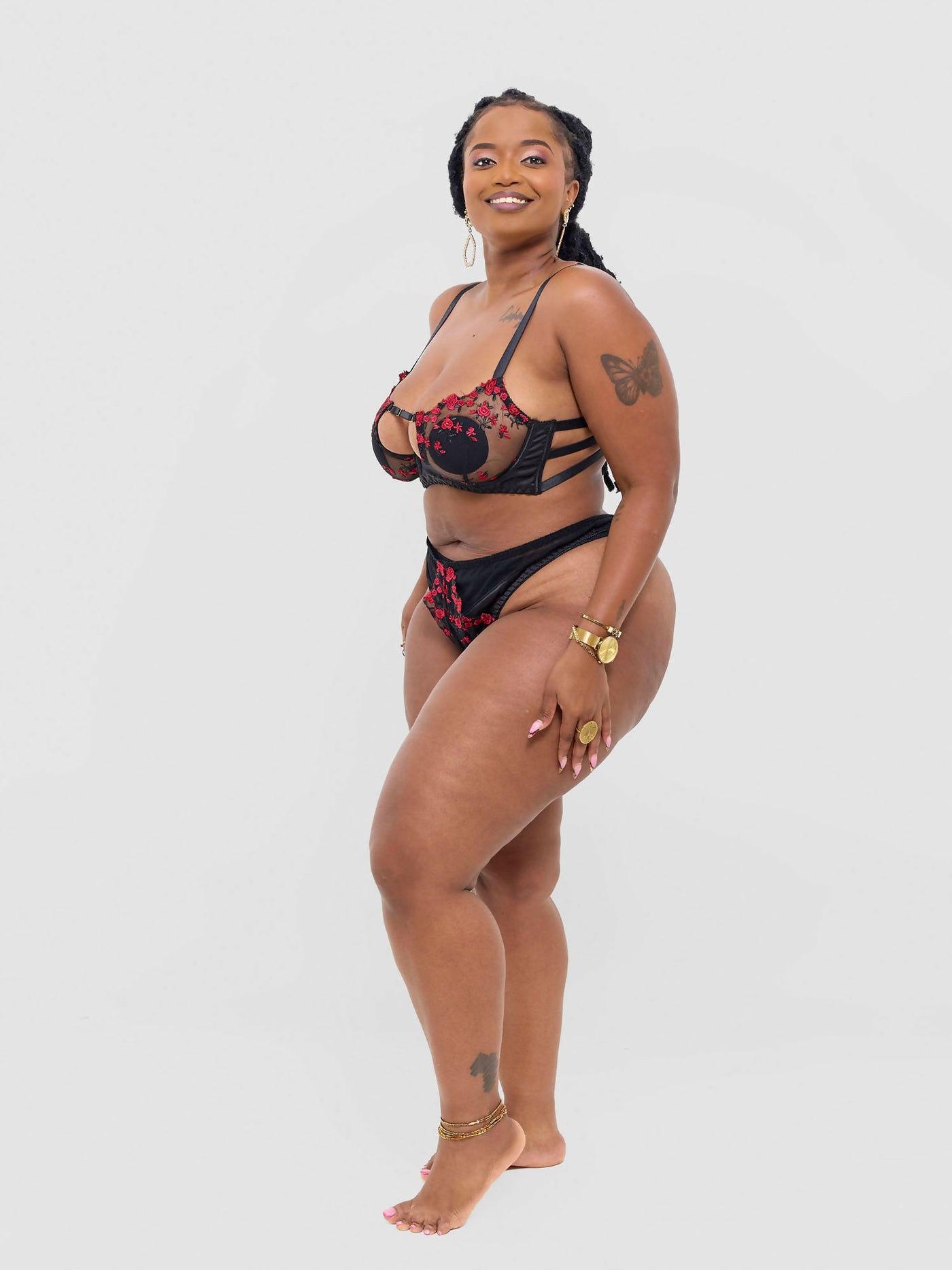 Fashion Palette Nyadhi Floral Plus Size Garter Set - Black - Shopzetu