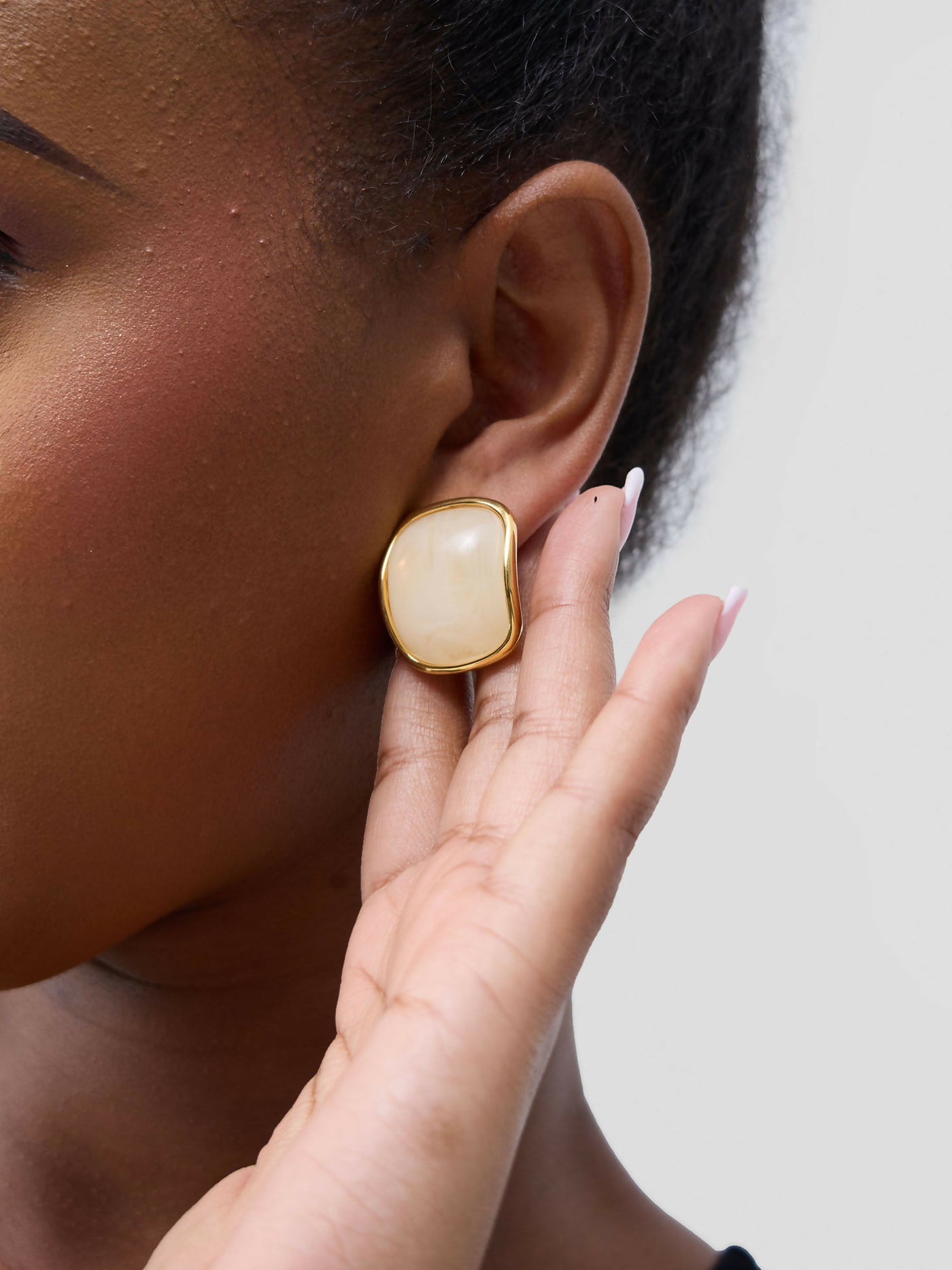 Accessorize With Style Premium Small Earring - Cream - Shopzetu