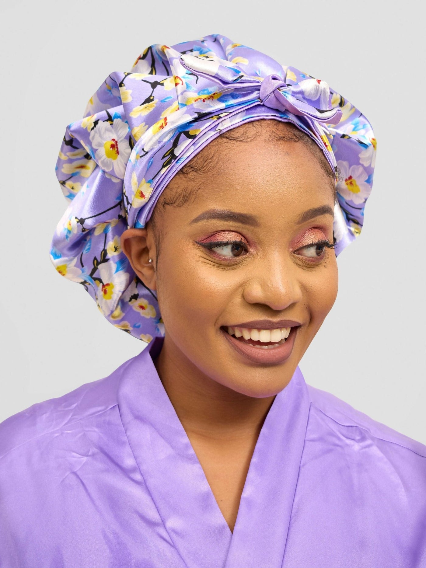 Satin Revolution Silk Meets Satin Tie Bonnet - Lilac - Shopzetu