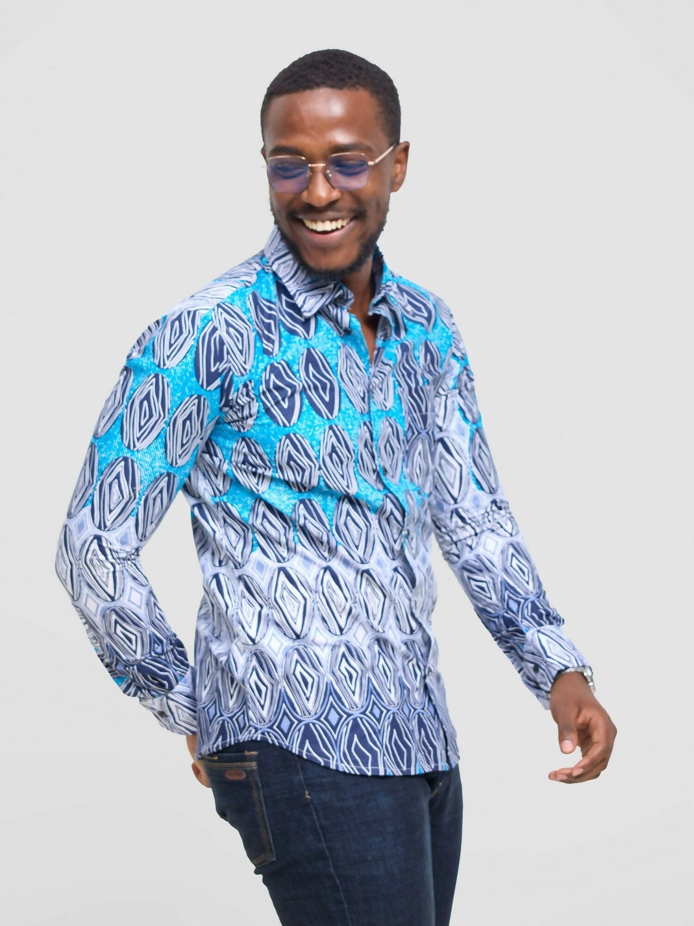 Mendilines Warm African Shirt - Dark Blue Print - Shopzetu