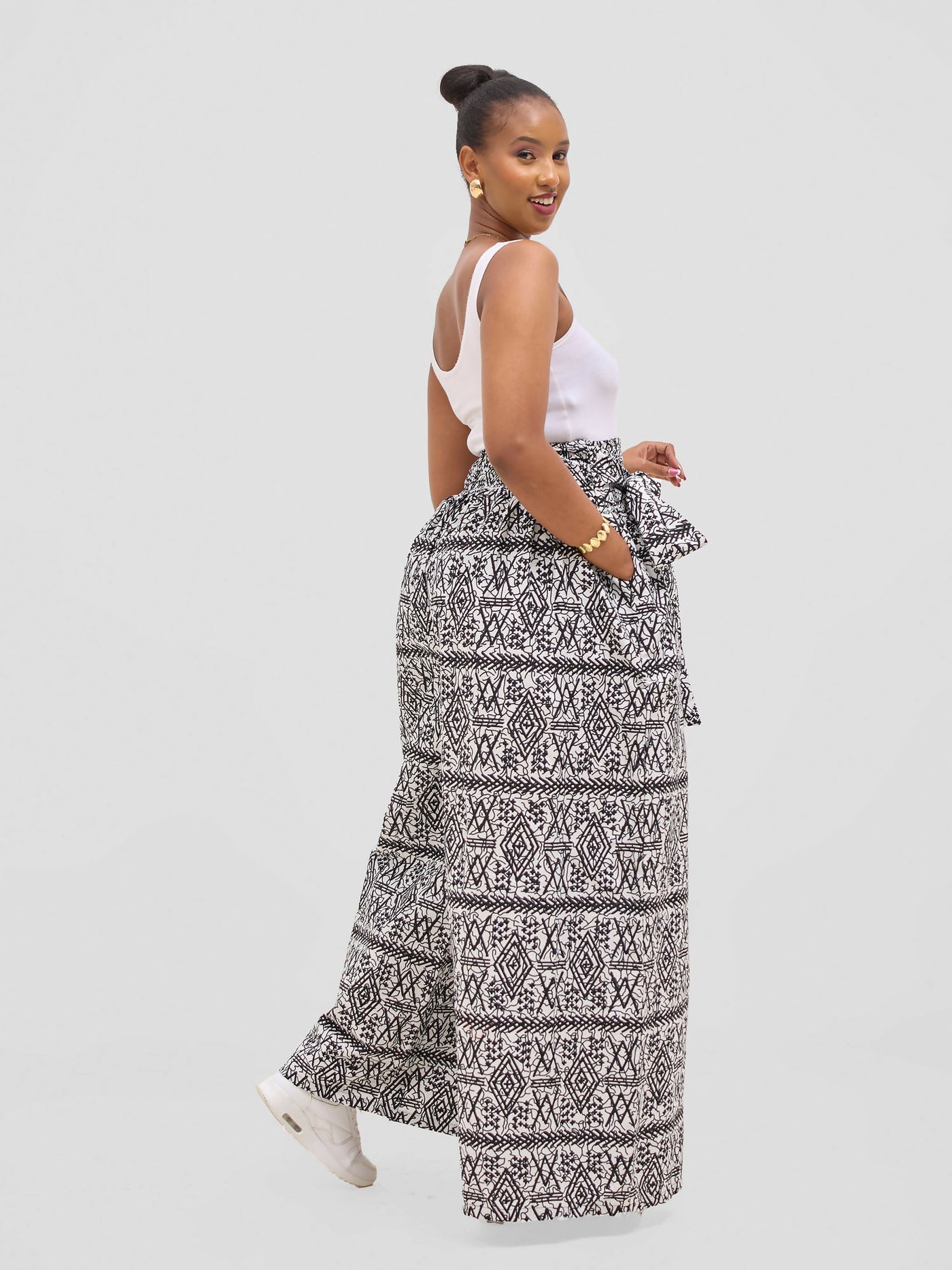 Waridi Africa Herizo Palazzo Pant - Black / White African Print - Shopzetu