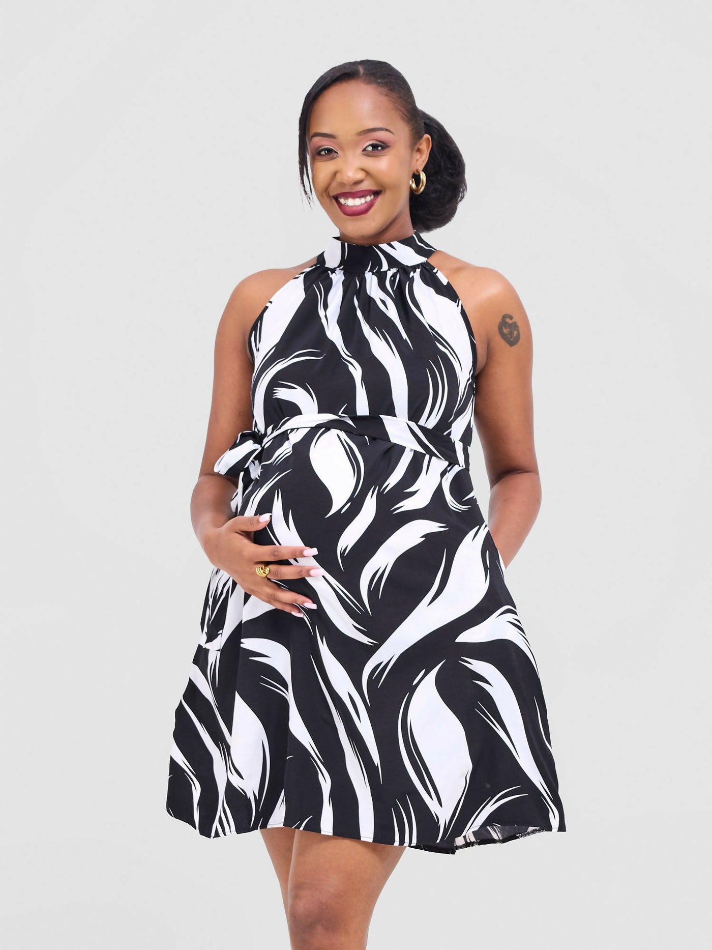 Anel's Knitwear Halter Neck Dress - Black / White Print - Shopzetu
