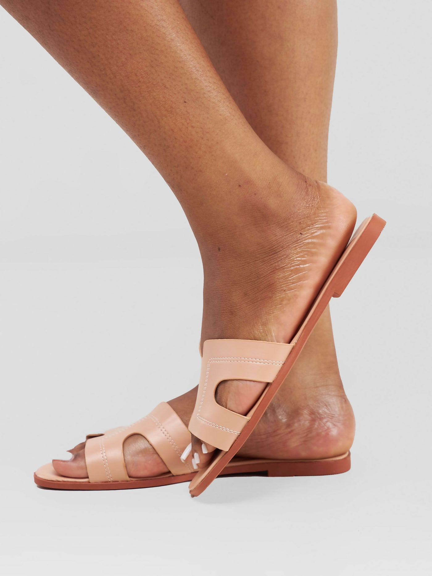 Shells Attic Sandals - Brown