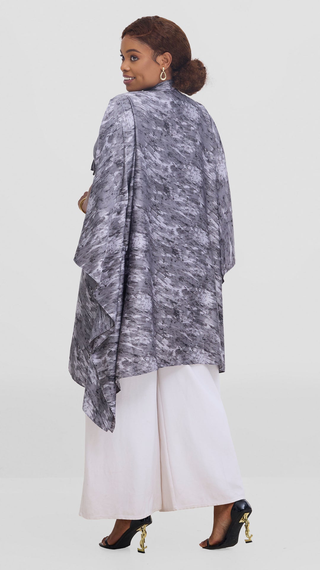 Vivo Knee Length Kaftan in Satin - Grey / White Print