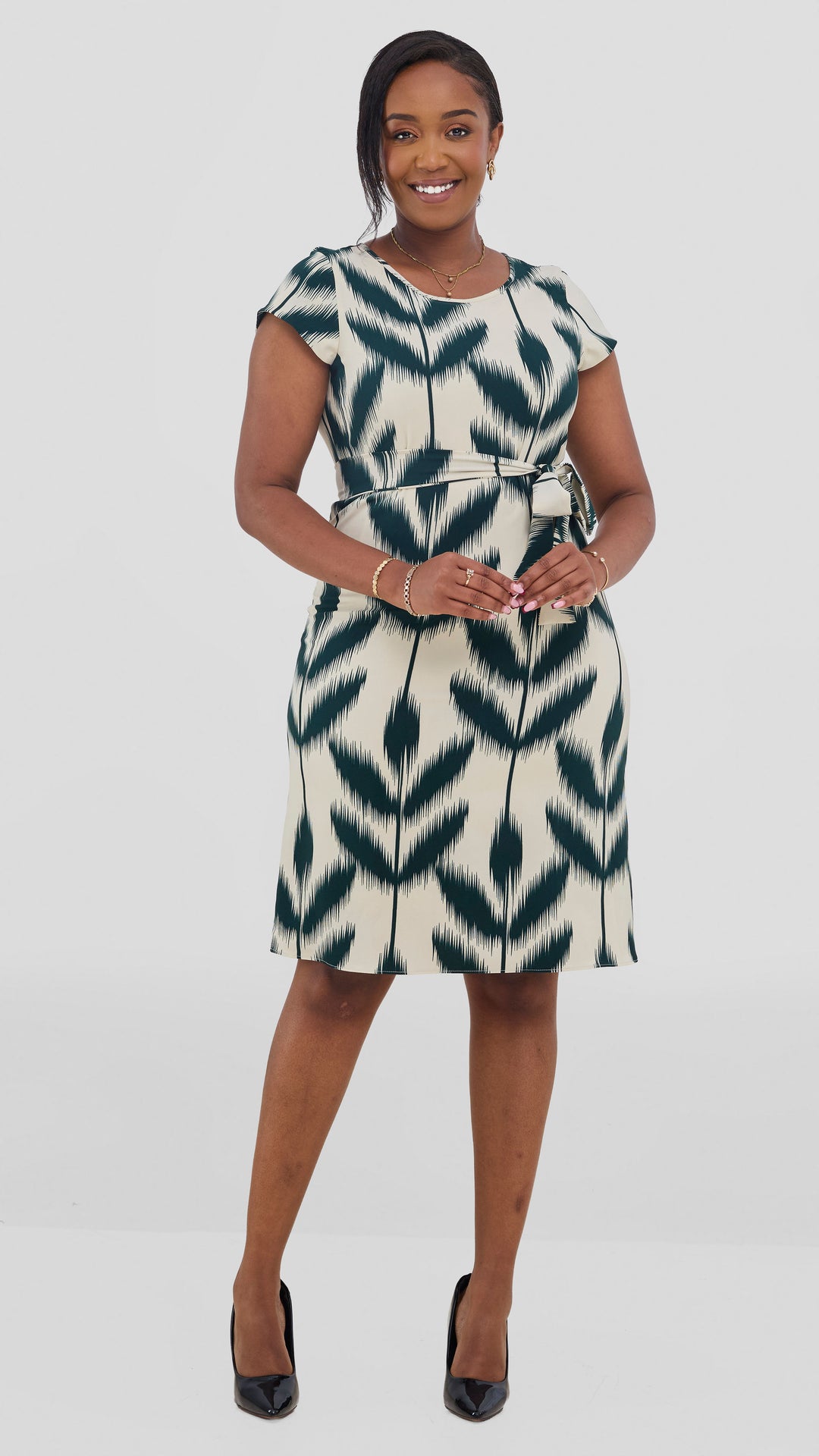 Vivo Muna Cap Sleeve Knee Length Dress - Dark Green / Cream Print
