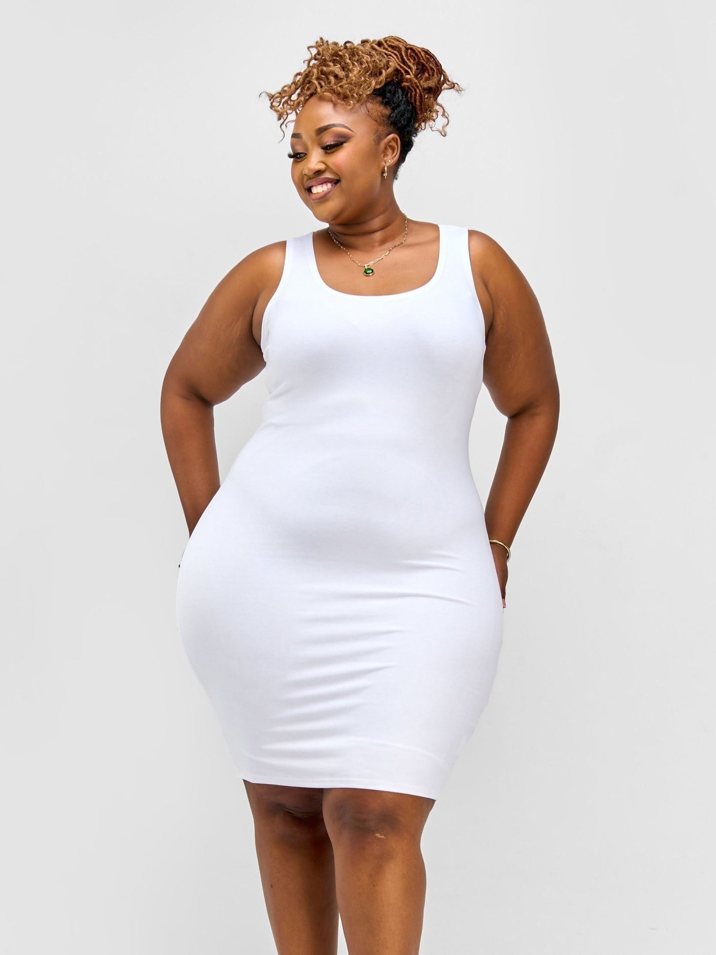 Vivo Essentials Bodycon - White - Shopzetu