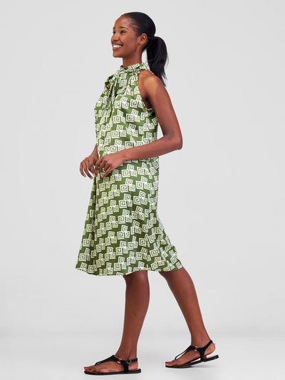 Vivo Jamila Halter Neck Knee Length Dress - Green / Cream Geometric Print - Shopzetu