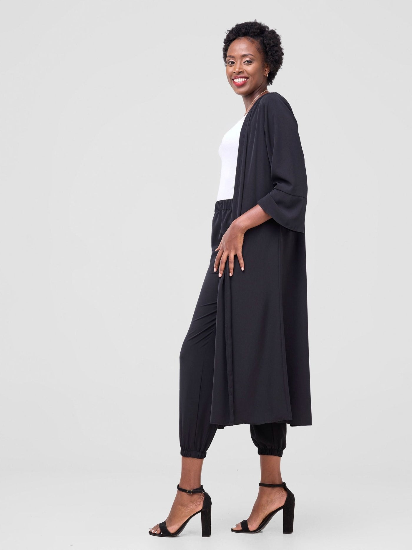 Vivo Mira Midi Kimono (Petite) - Black - Shopzetu
