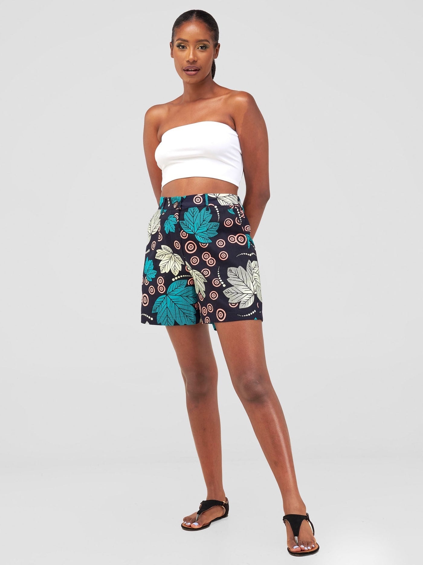 Vivo Must Have Shorts - Lira Print