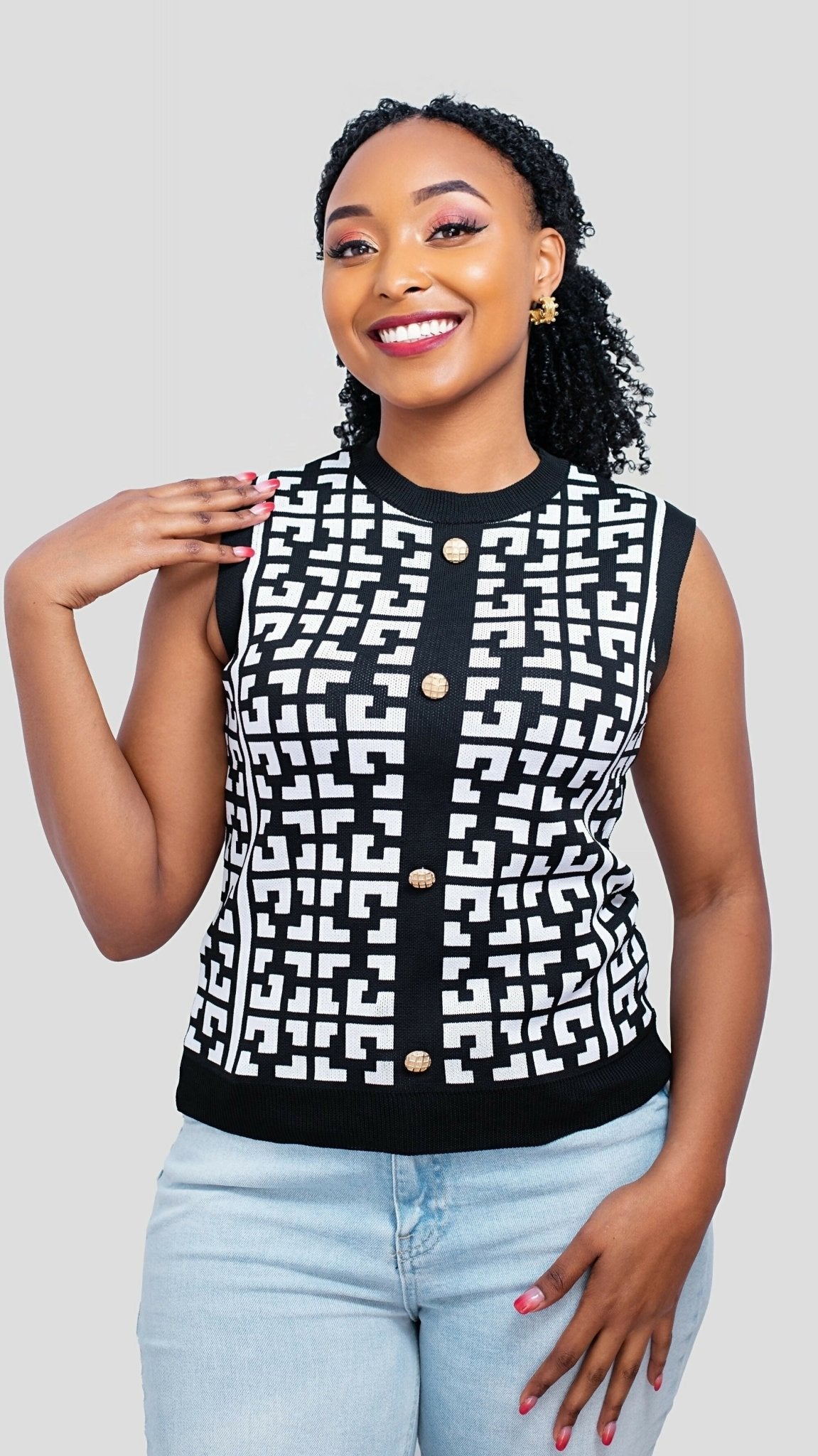 The Fashion Frenzy Sleeveless Sweater Top - Black - Shopzetu