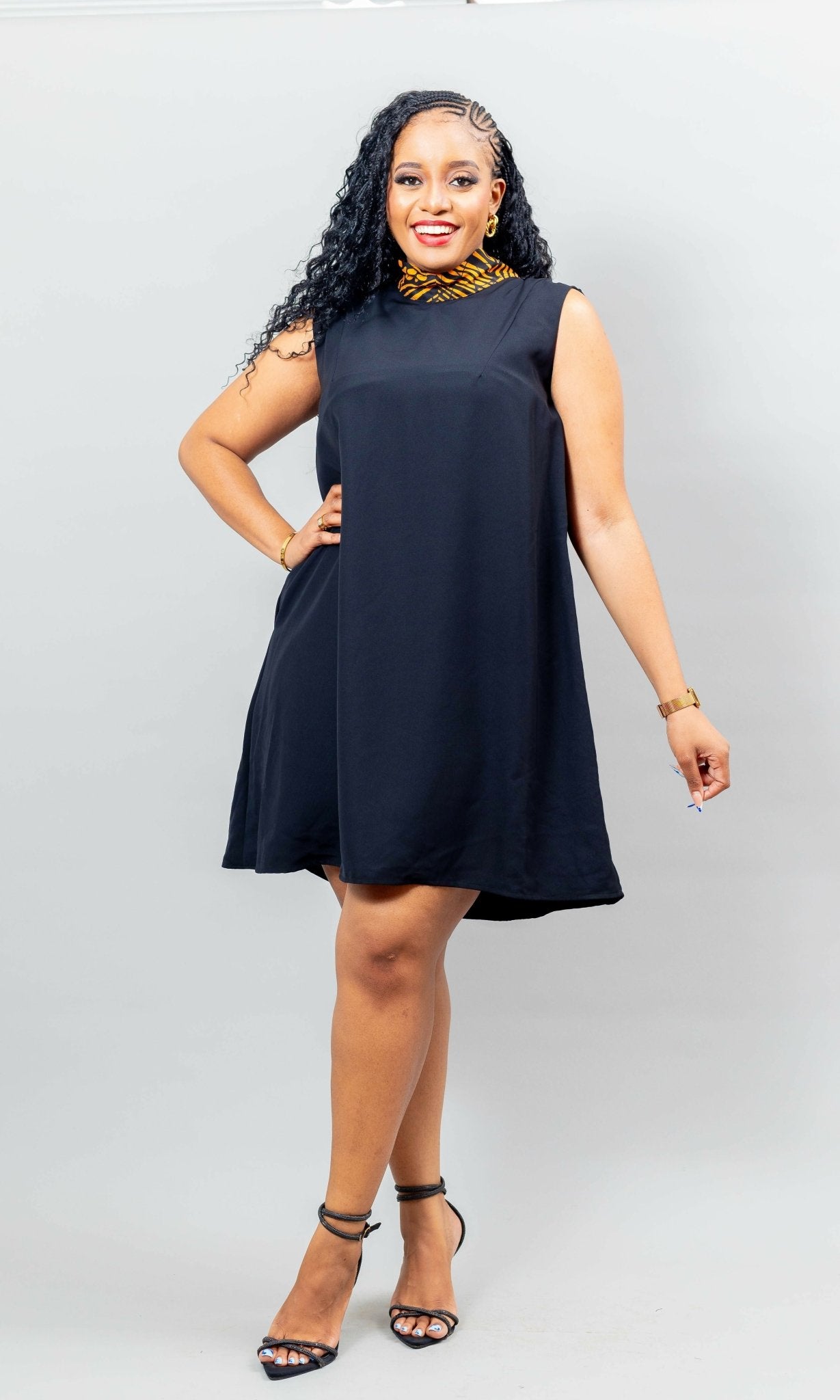 African Yuva Arya Shift Dress - Black - Shopzetu