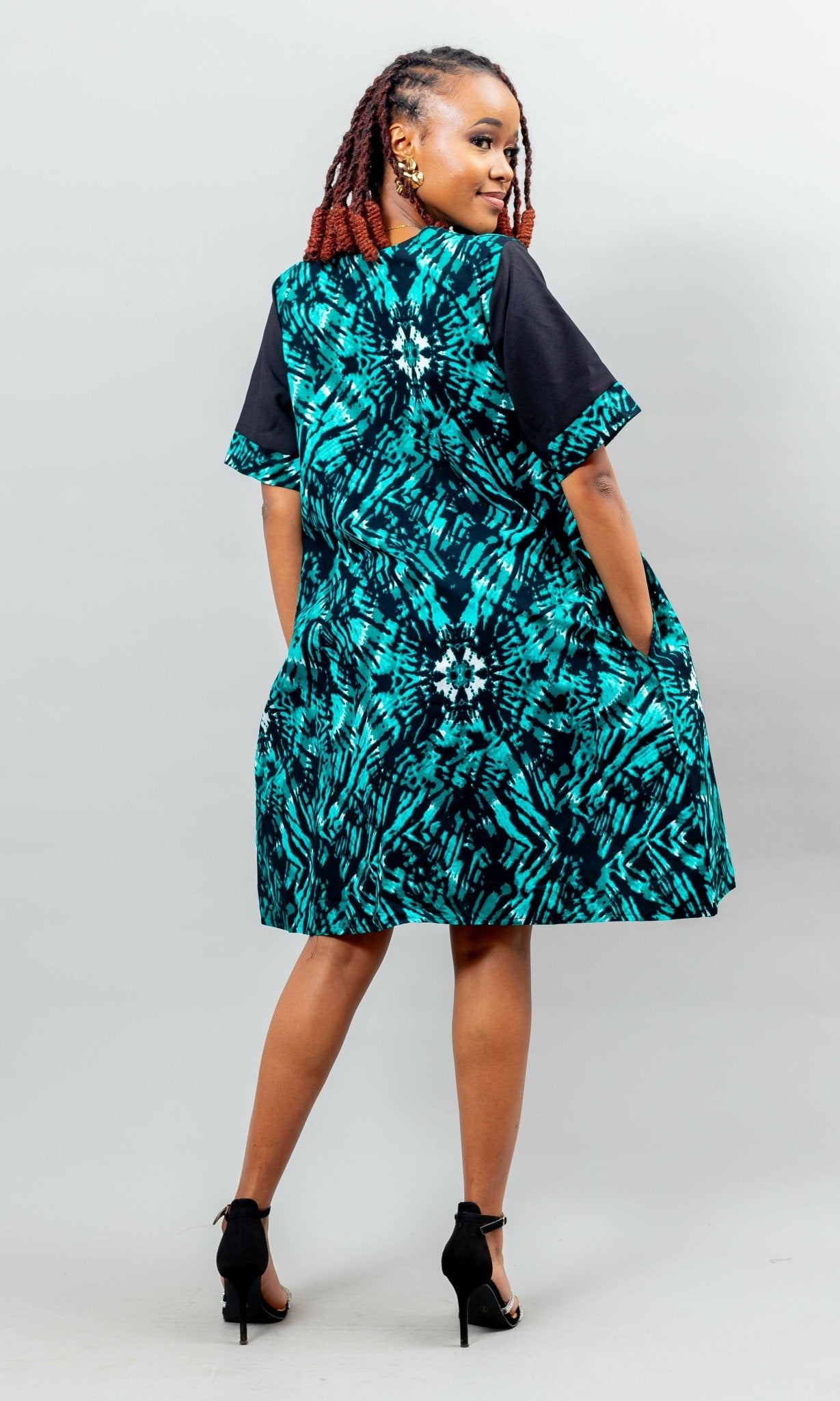 Afriwia Lenana Shift Dress - Black Print - Shopzetu