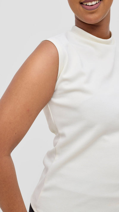 Vivo Alani Boat Neck Top - White - Shopzetu