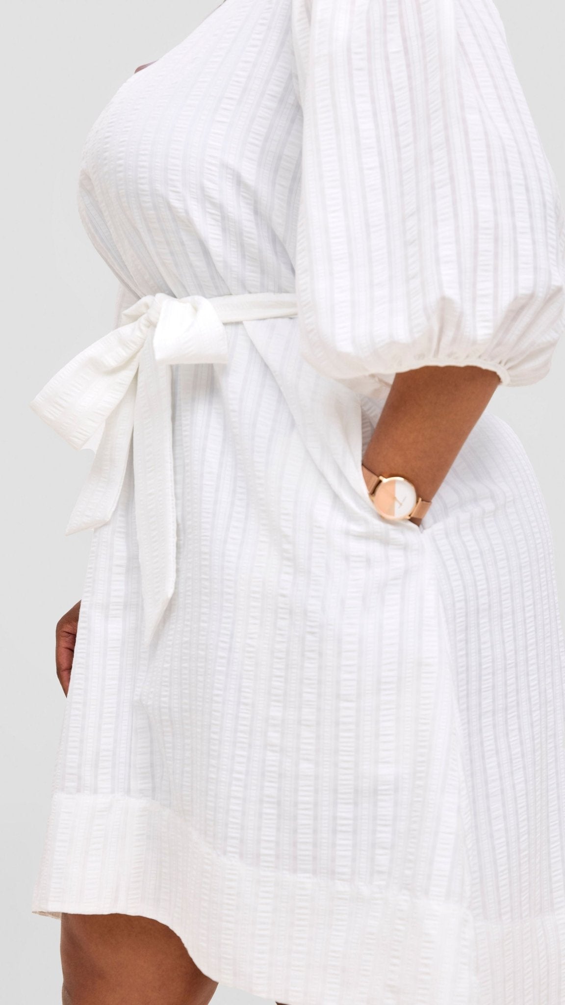 Vivo Alani High Low Dress - White Stripes Print - Shopzetu