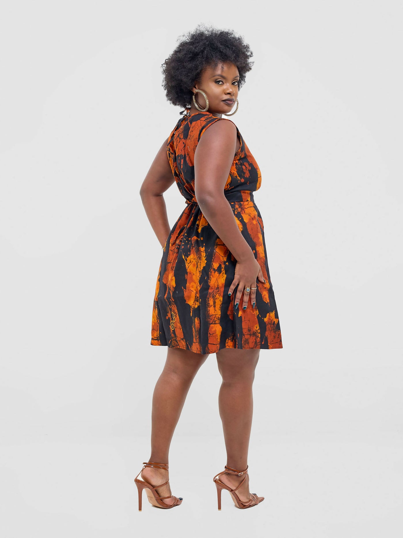 Lokali Dala Shift Dress - Brown / Black - Shopzetu