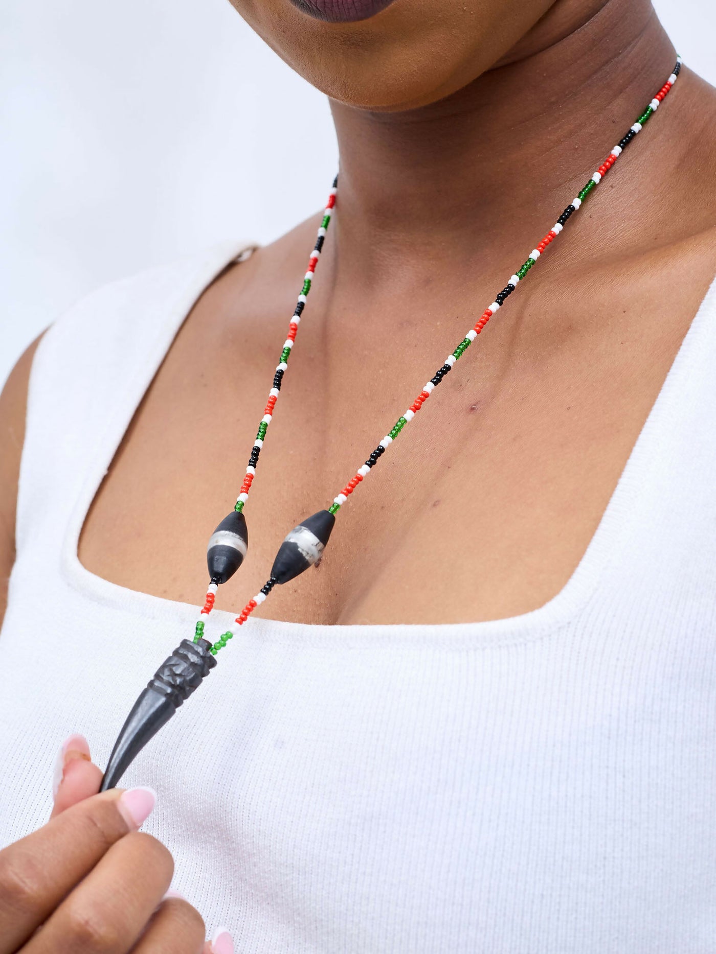 Dianaah J Beaded Necklace - Multicolored - Shopzetu