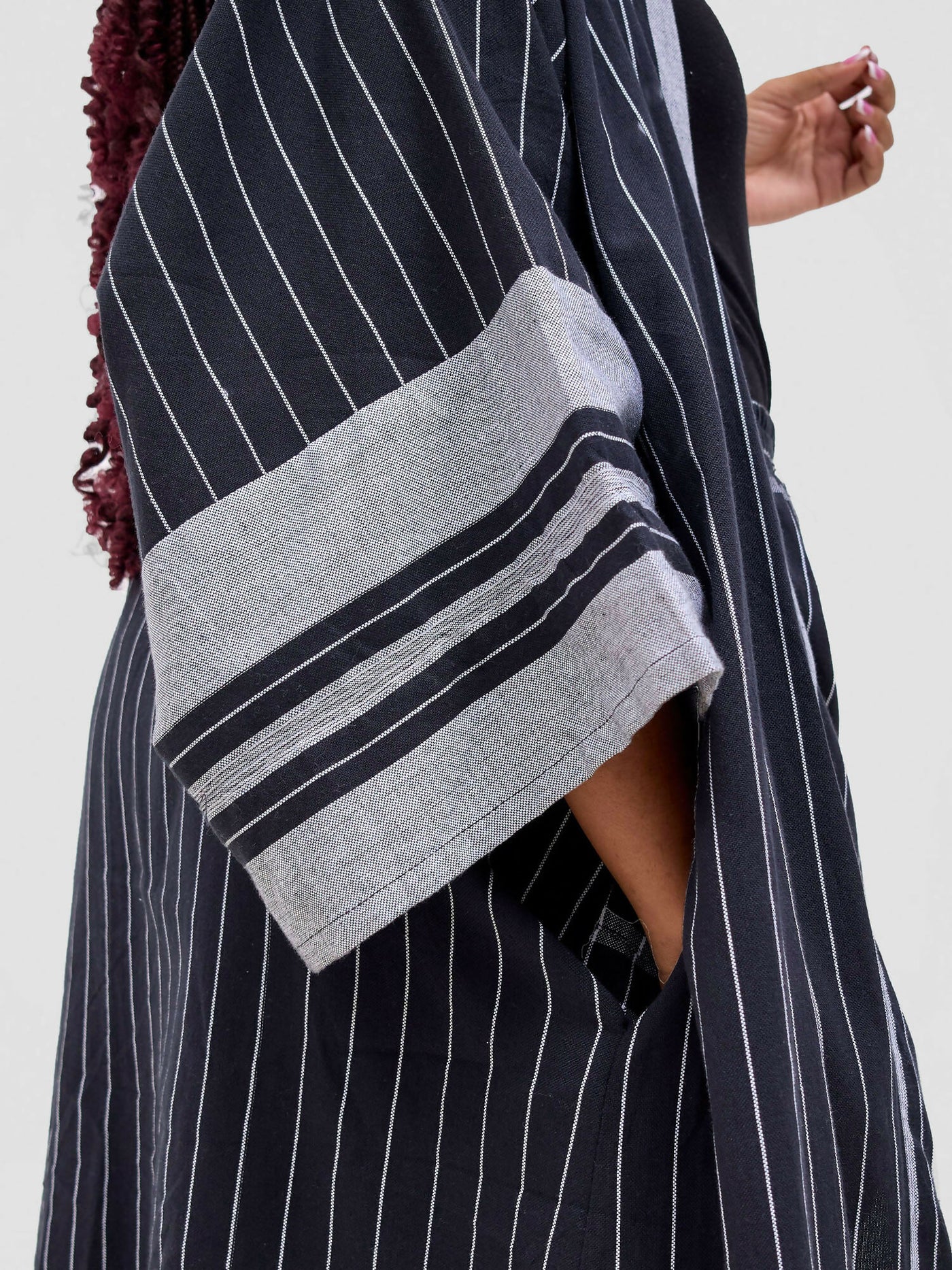 Liquid Lemn Mistari Flexy Striped With Yoga Set – Black / Grey - Shopzetu