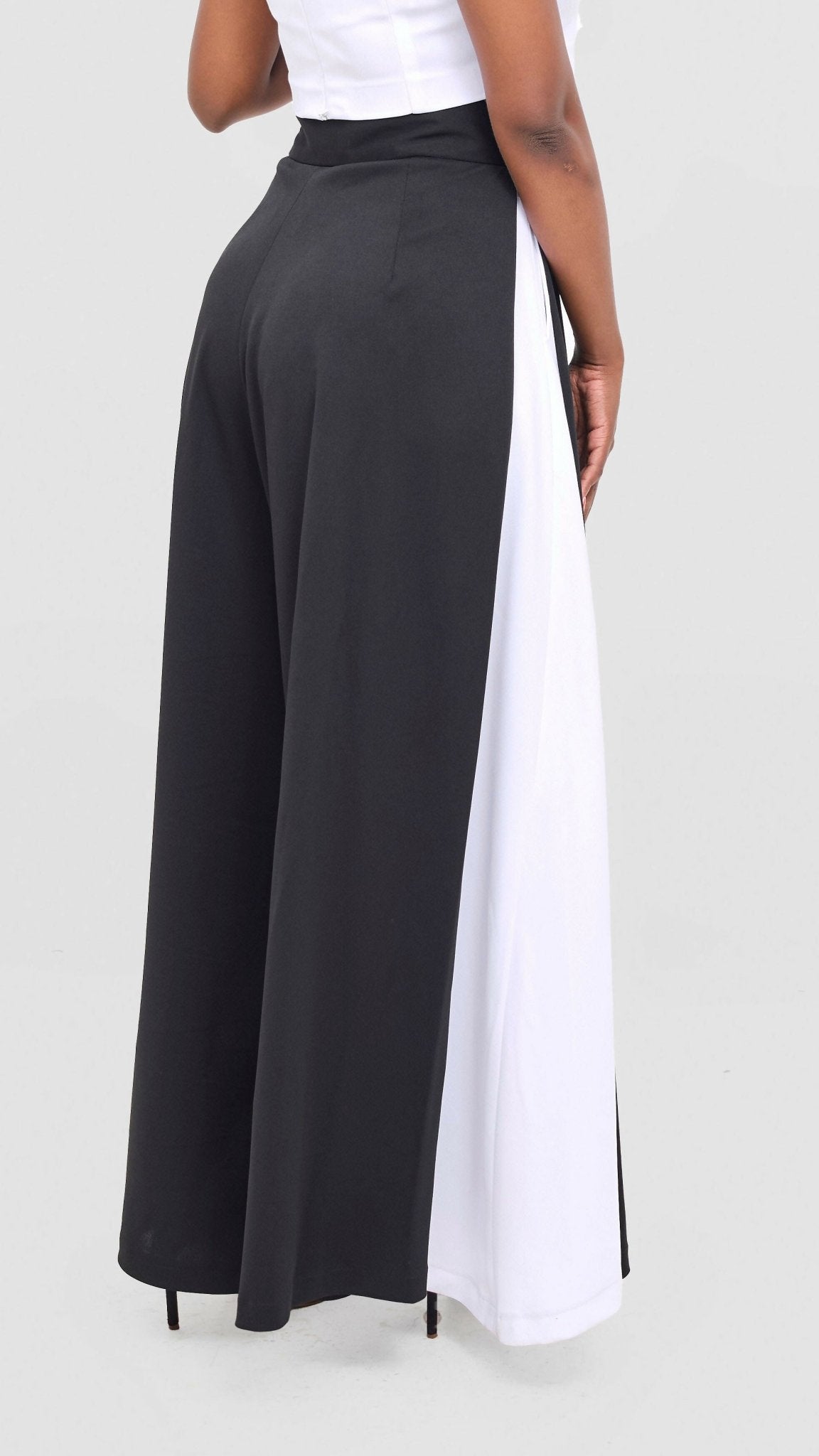 V - LUX Lavish Babe Palazzo Pant - Black / White - Shopzetu