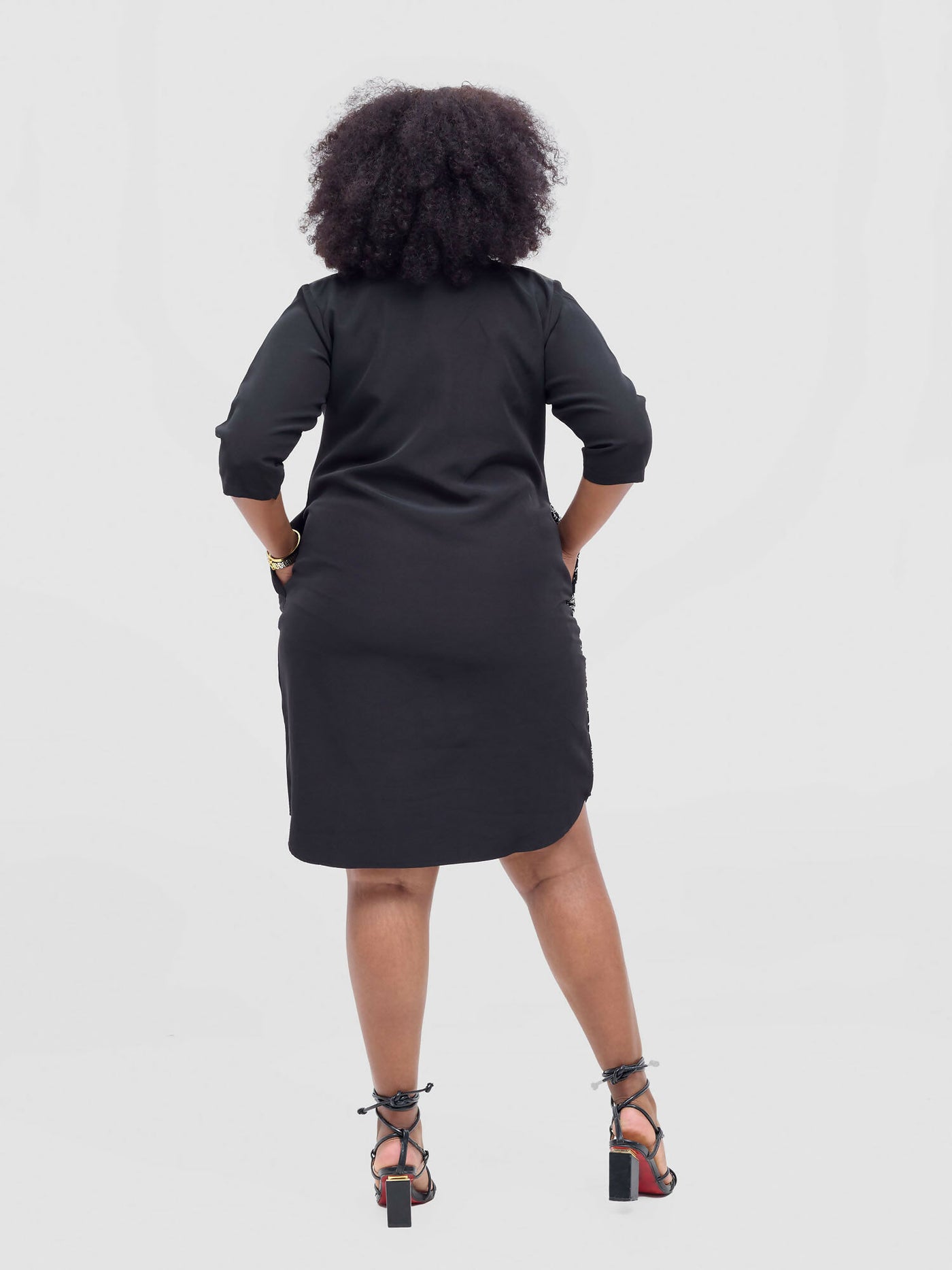 Vivid Afrikana Mizani Shift Dress - Black / White - Shopzetu