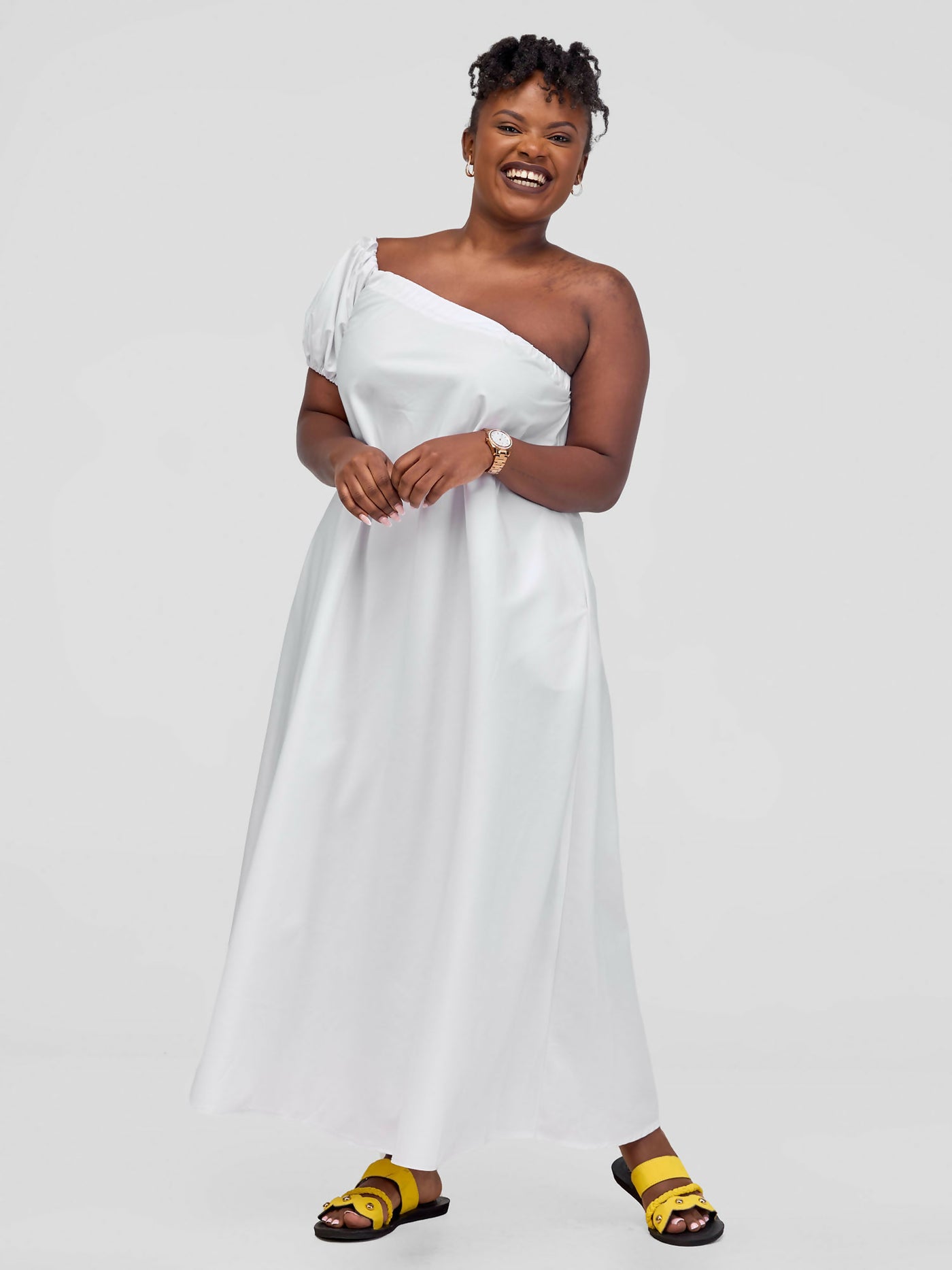 Izulu Olomunyak Dress - White - Shopzetu