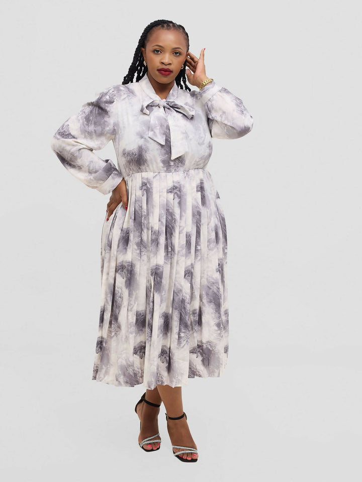 Hessed Tie Neck floral pleated Long Sleeve Dress - Black - Shopzetu