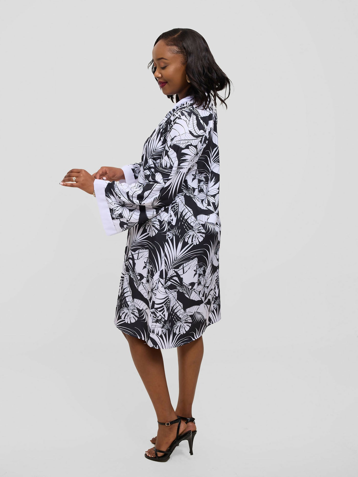 Kakiba Collections Rebecca Chinese Dress - Black / White - Shopzetu