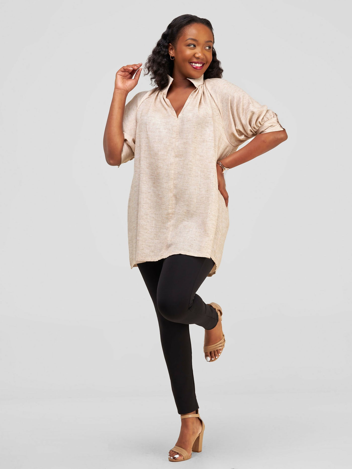 Tuli Anisa Short Sleeve Blouse - Brown