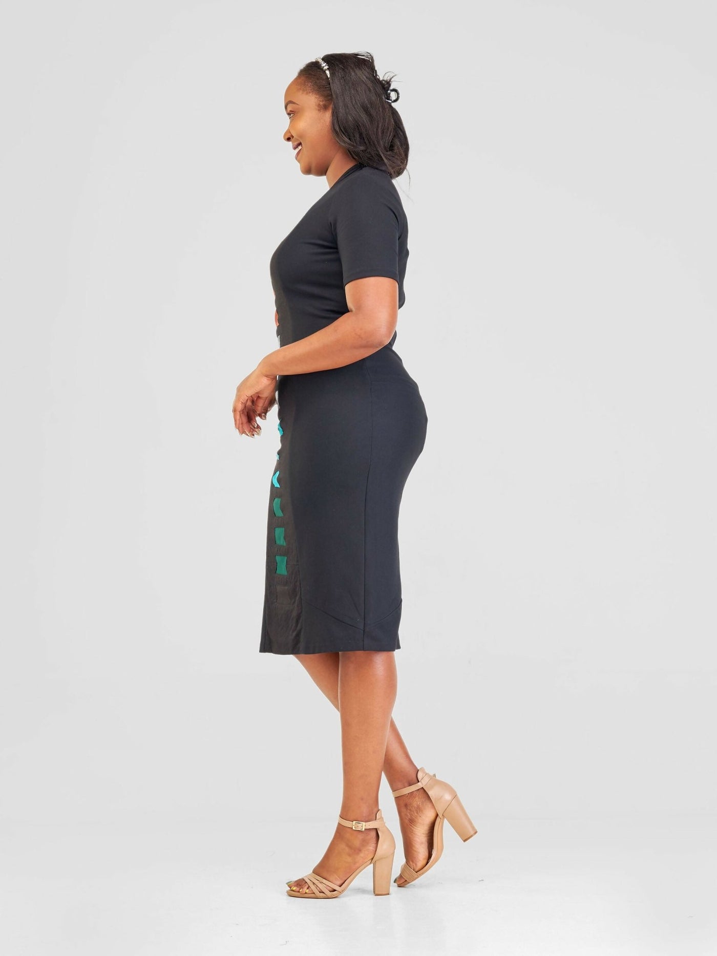 Molivian Dress - Black - Shopzetu
