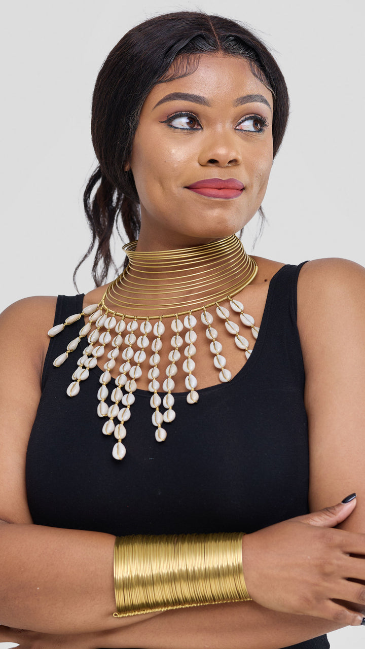 Naruki Handmade Cowrie Choker Necklace & Matching Bracelet Set - Brass