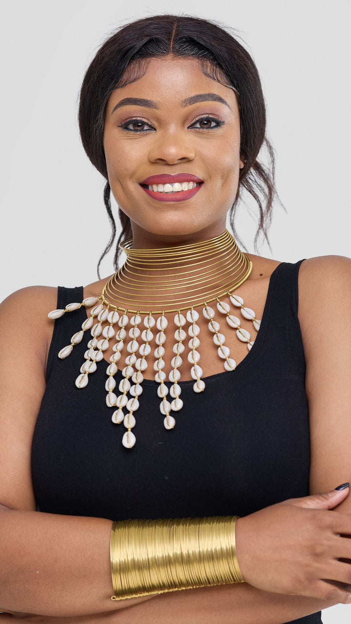 Naruki Handmade Cowrie Choker Necklace & Matching Bracelet Set - Brass