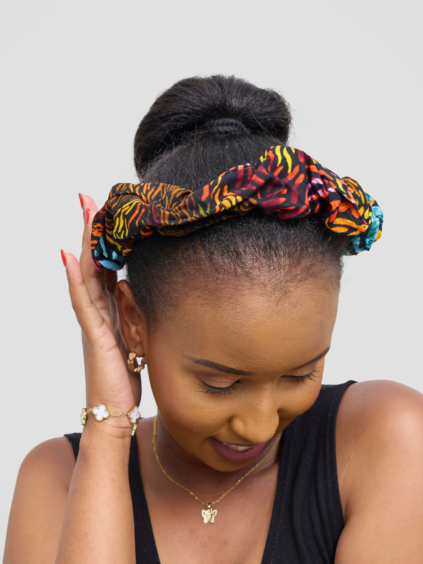 Proverbs 1 Scrunchie Gathered Majesty Headband - Multicolored - Shopzetu