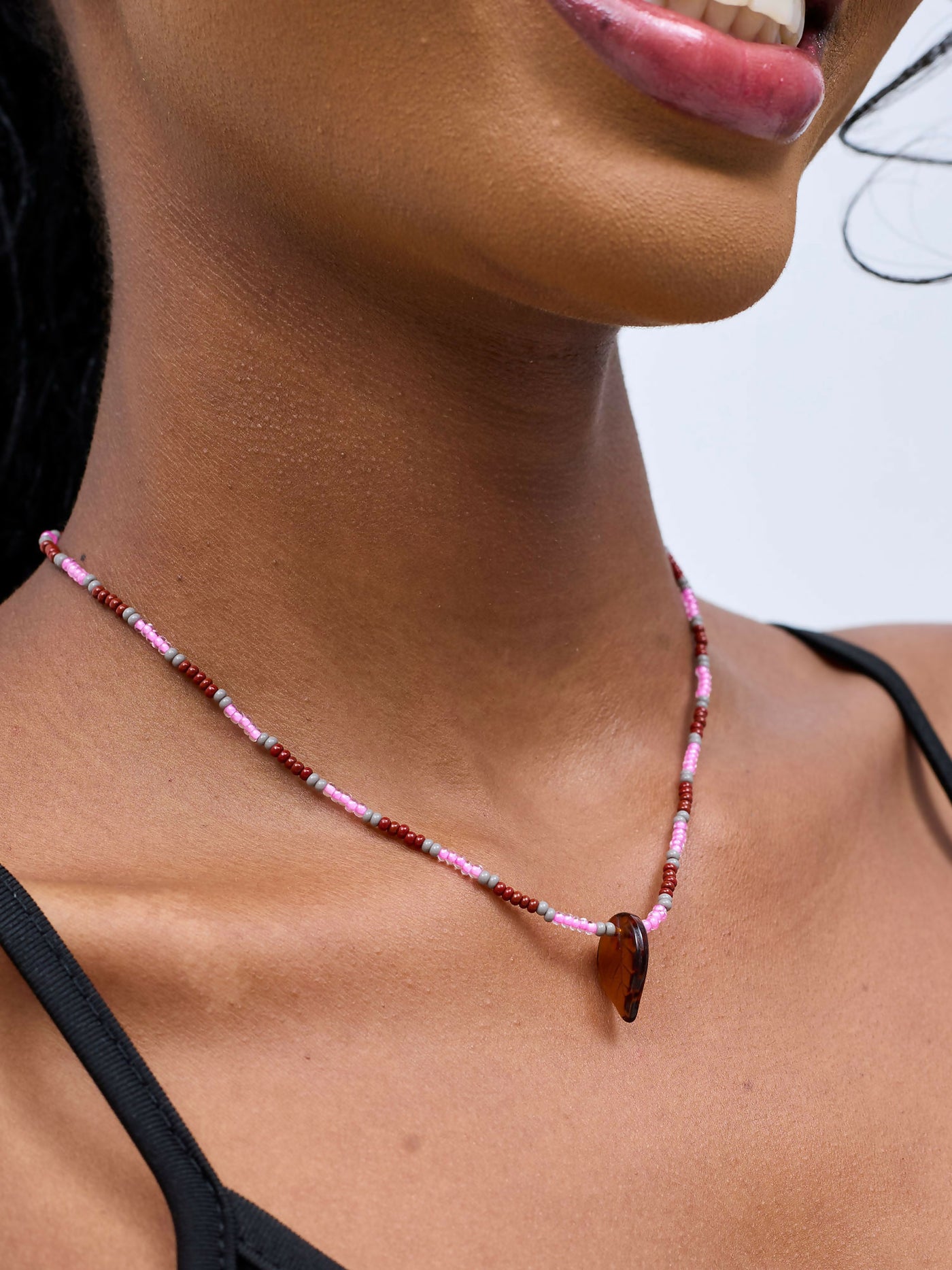 Dianaah J Beaded Necklace - Pink / Brown - Shopzetu