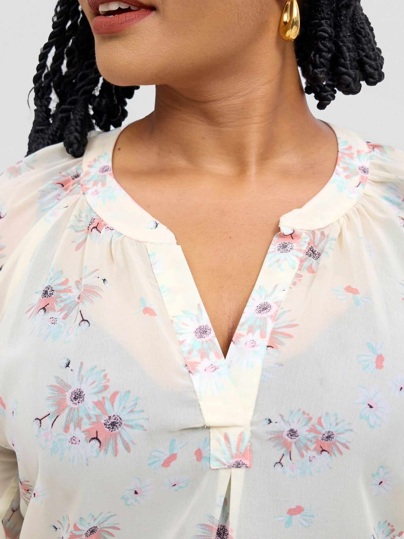 Lamazi Collections Chiffon Dragon Fly Top - Cream - Shopzetu