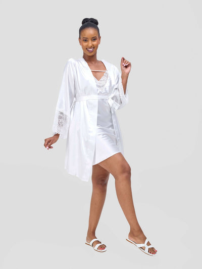 Iristyle Satin Short Robe And Gown Set - White - Shopzetu