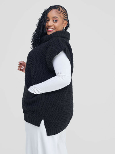 Crochet Embrace With Frontal Pocket - Black - Shopzetu