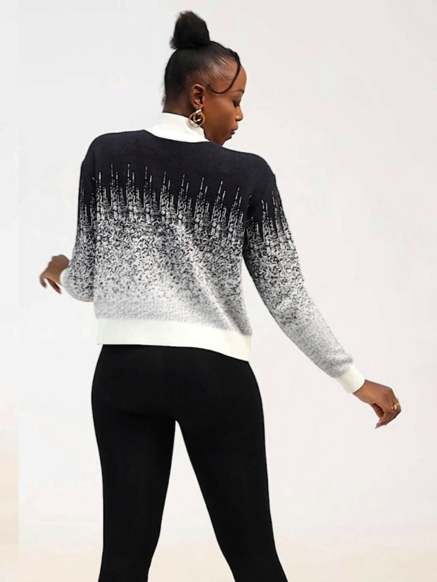 The Fashion Frenzy Pullover Sweater - White / Black - Shopzetu