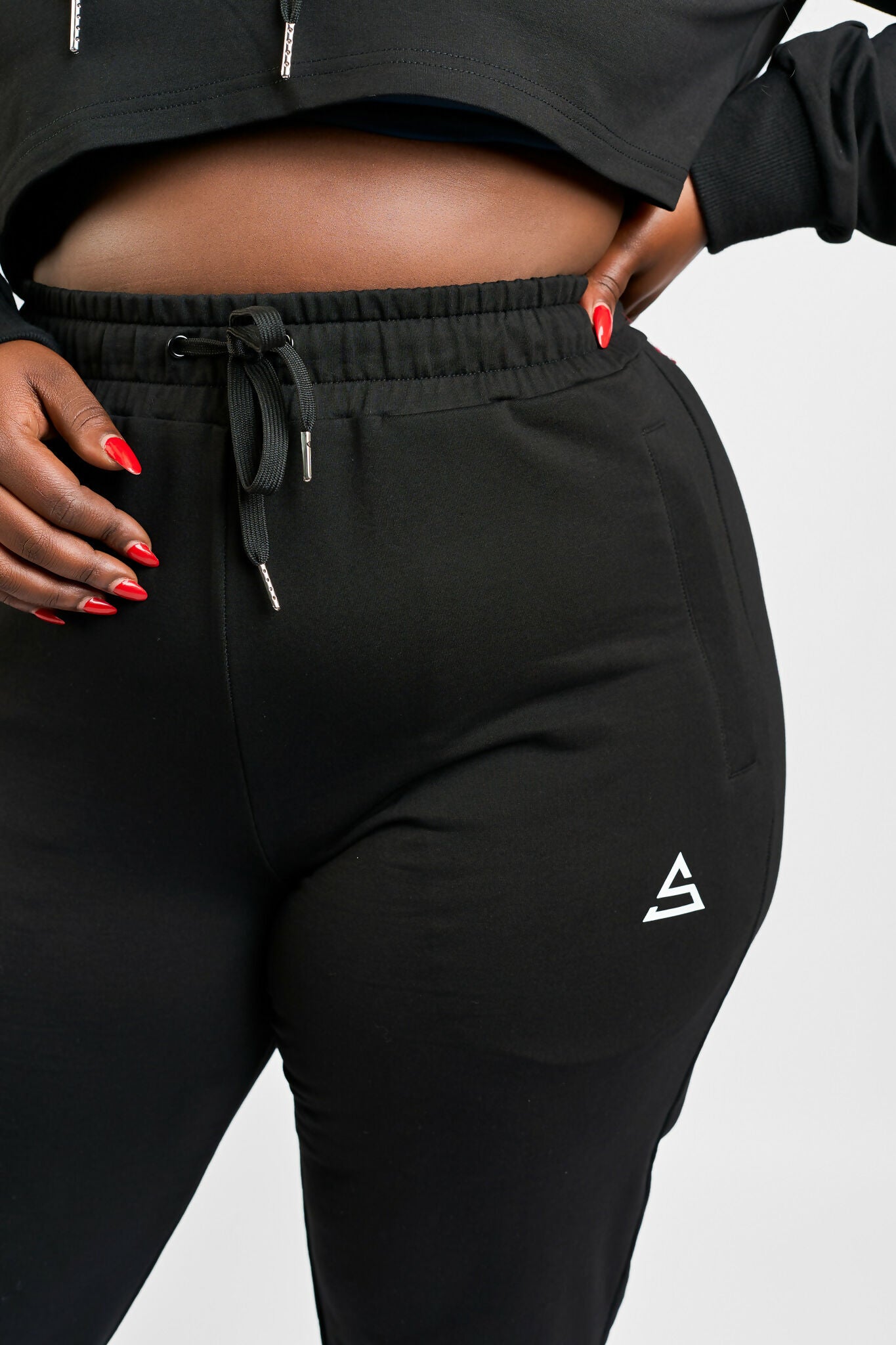 Rotator Active Wear Women's Lifestyle Joggers Pant - Black - Shopzetu