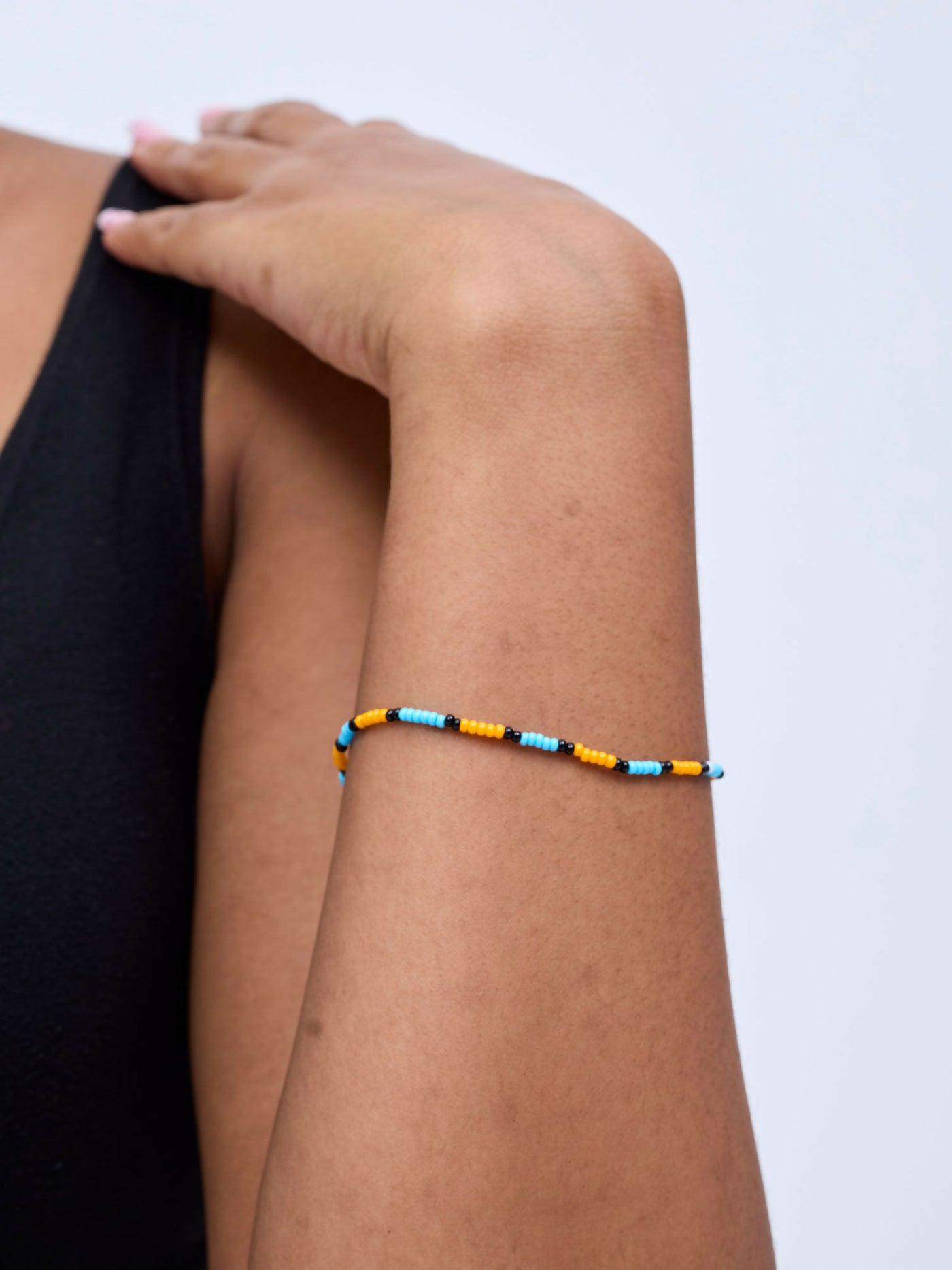 Dianaah J Beaded Bracelet - Yellow / Blue - Shopzetu